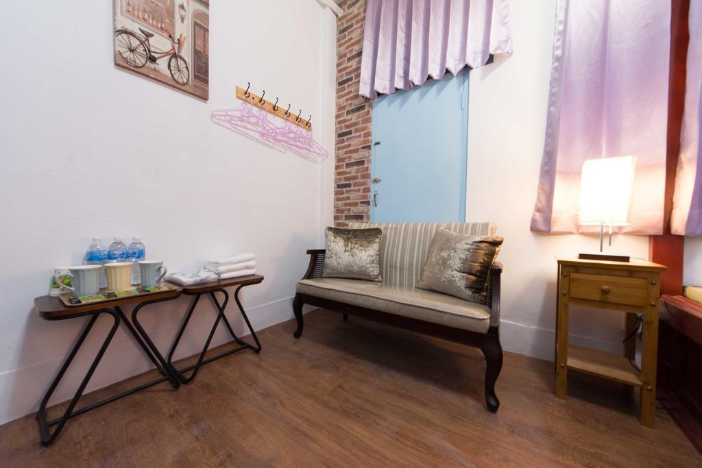 Gratitude Tainan Exterior foto