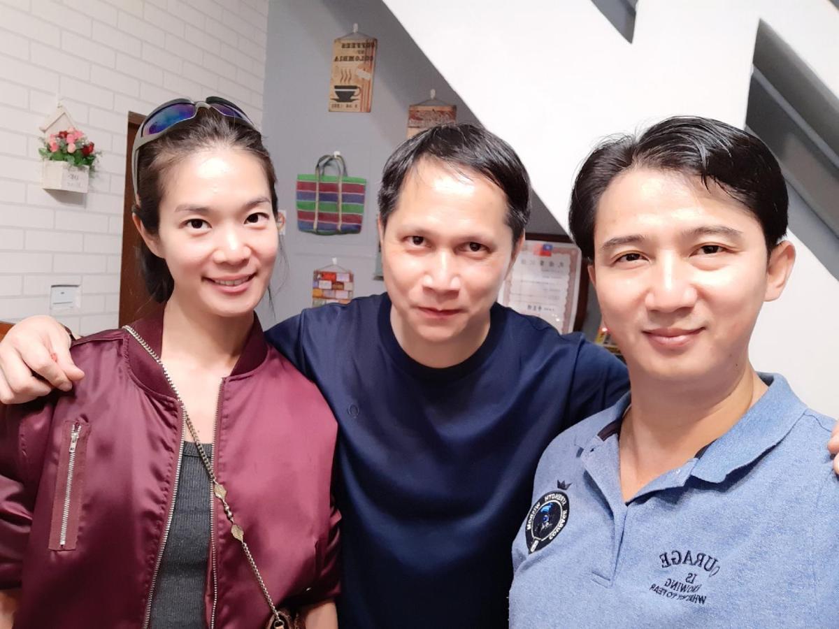 Gratitude Tainan Exterior foto
